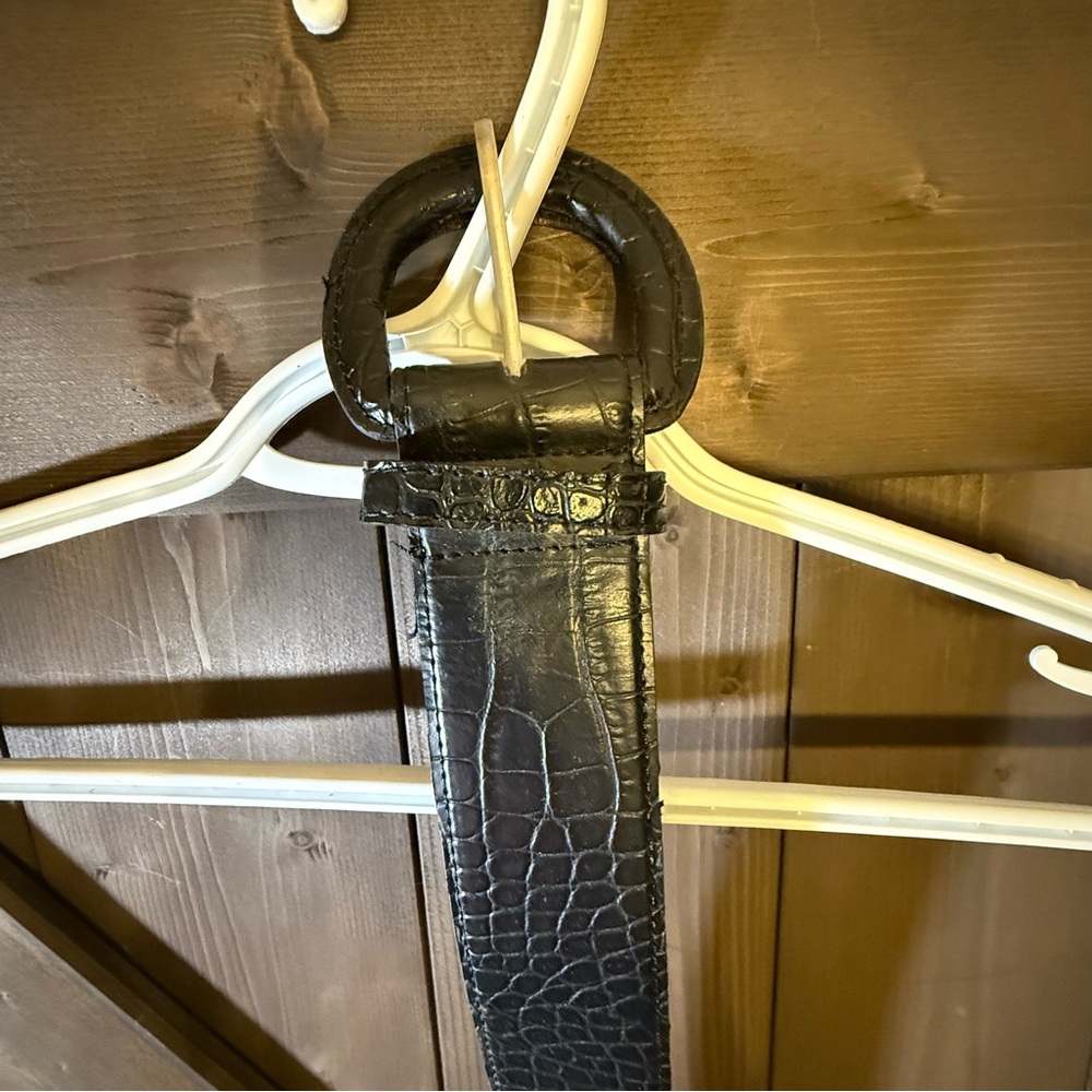 Smart Set Croc-Embossed Black Belt